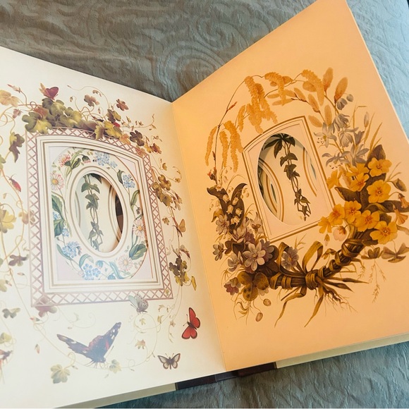 Vintage The Victorian Photograph Book Botanical Flowers Gorgeous Hardback VTG - Picture 6 of 10